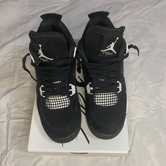 Jordan 4\'s White Thunder 2024 Release Size 7Y main image 8